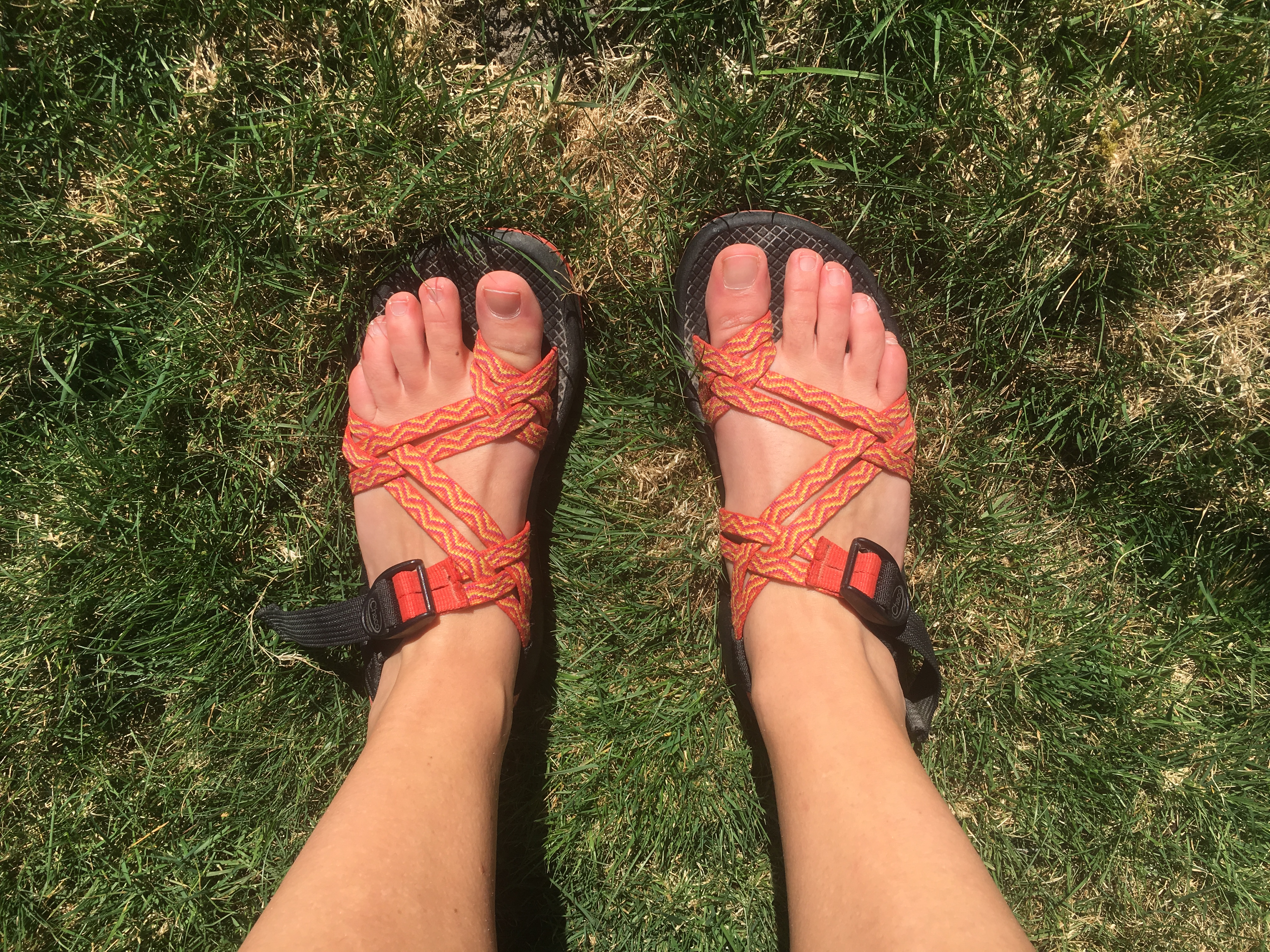 feet in chacos